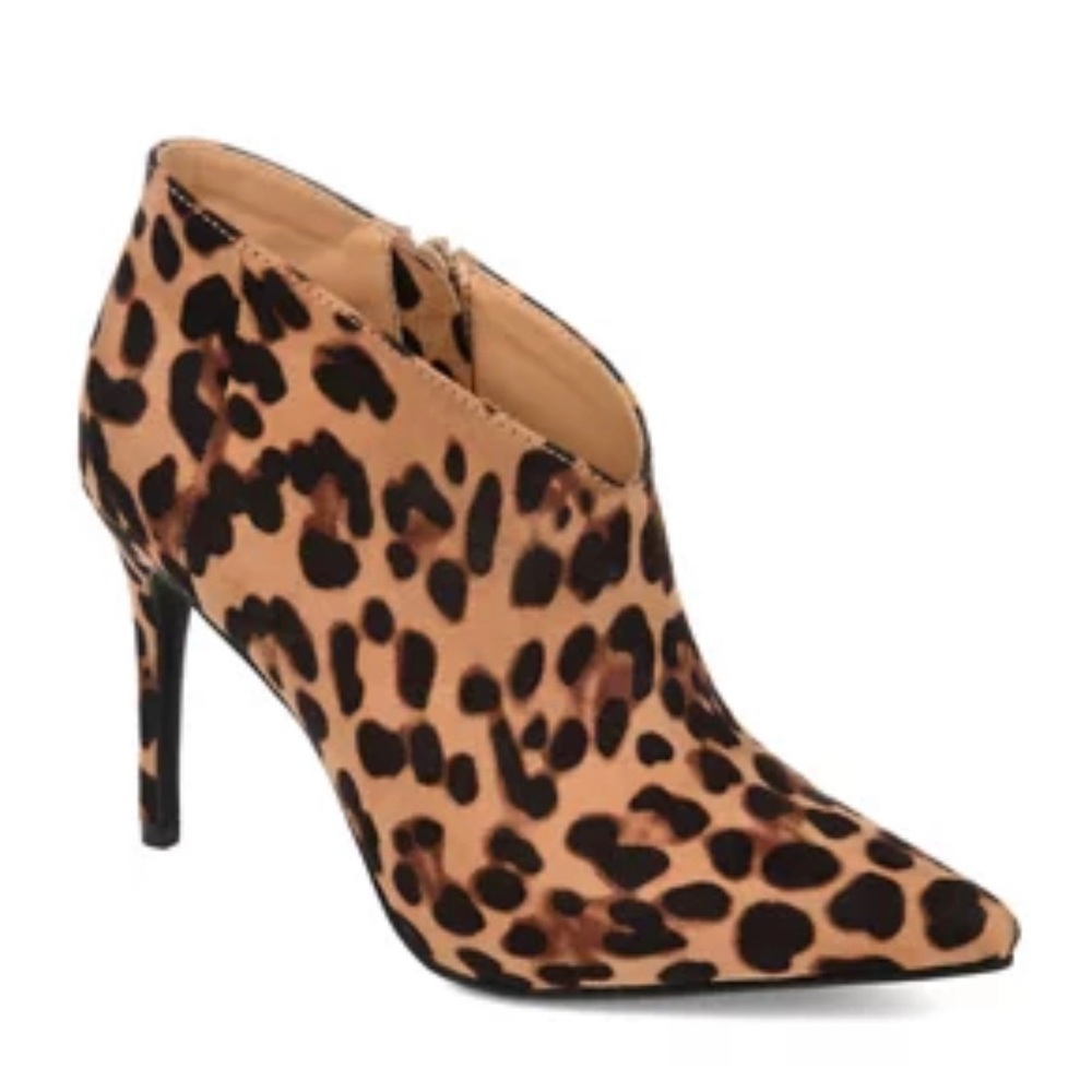 Journee Demmi Ankle Boots Leopard